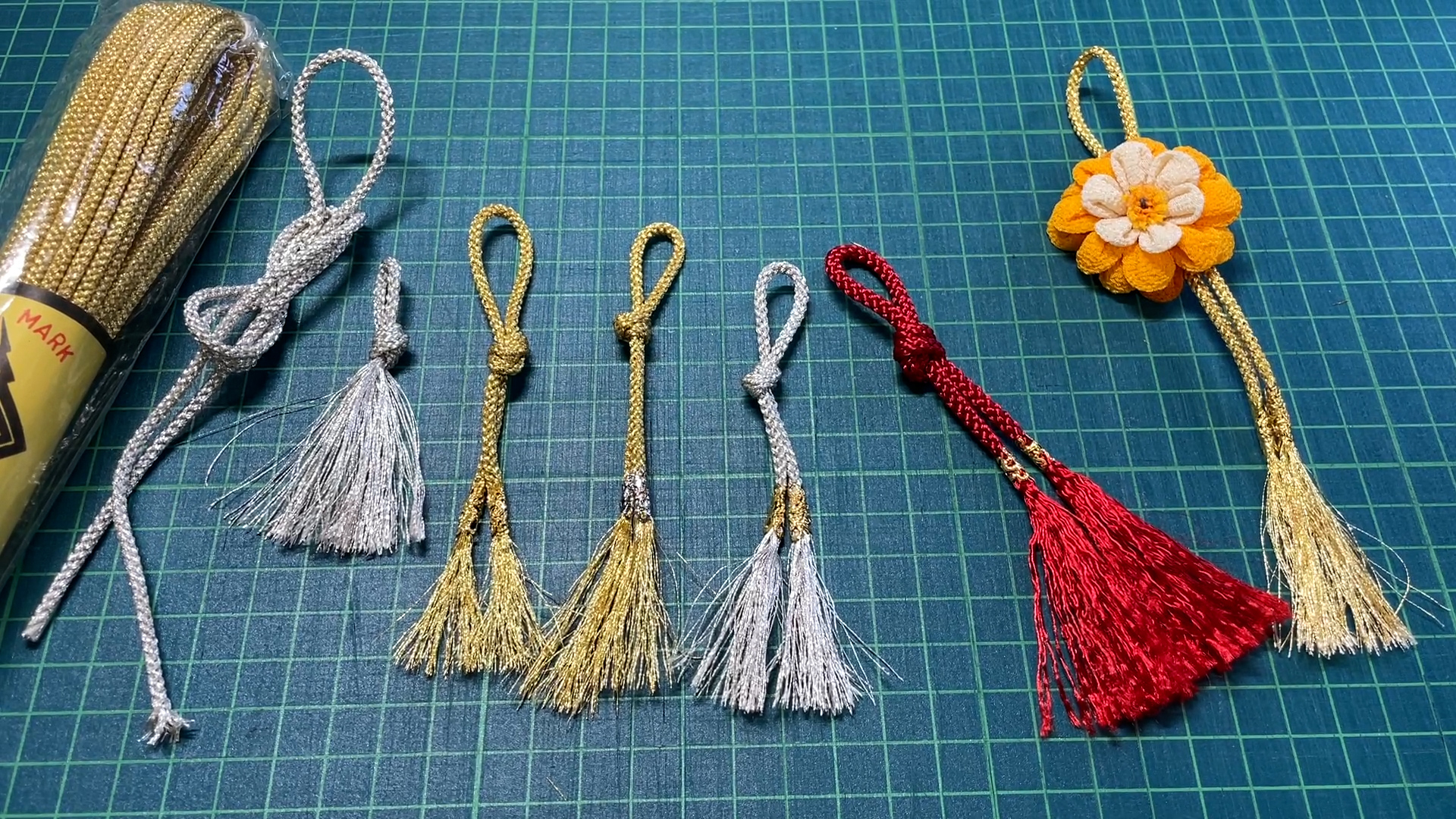 タッセル 作り方 紐
