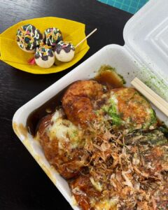 たこ焼きは青のり必須！